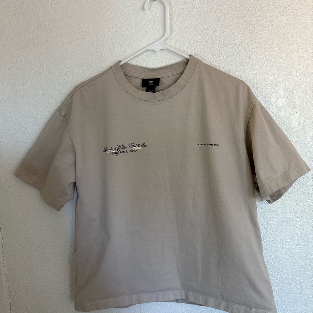 H&M Men's Light Beige Short Sleeve Graphic Tee